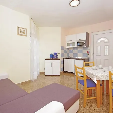 Lovely In With Kitchen * Makarska
